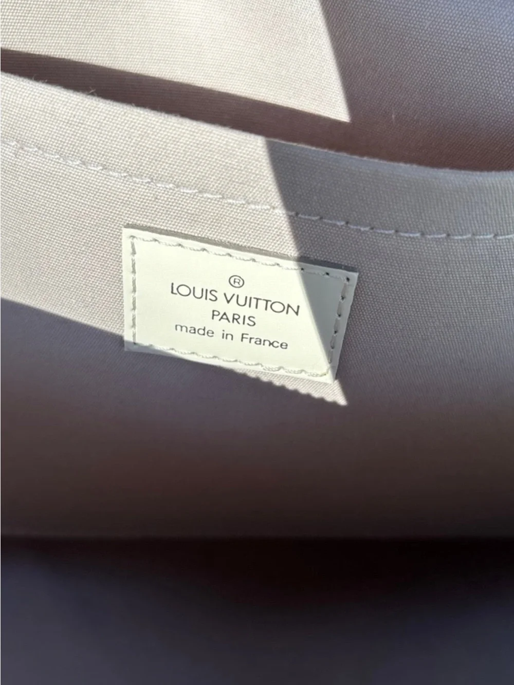 Louis Vuitton chic louis